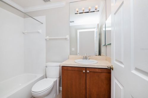 1526 Amaryllis Cir, Orlando FL  32825-7433 exterior