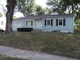 1217 Cedar Crest Dr, Independence MO  64056-1124 exterior