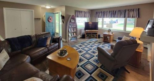 1849 Lawnel Ave, Meskegon MI 49441-3743 exterior