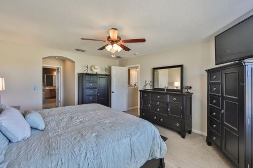 11003 Hoffner Edge Dr, Riverview FL 33579-4085 exterior