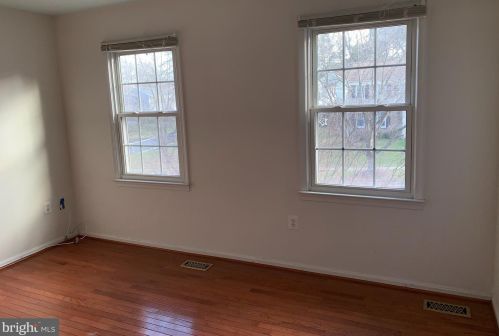 2004 Aventurine Way, Silver Spring MD 20904-5253 exterior