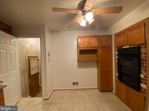 802 Hayward Ave, Silver Spring MD 20912-5808 exterior