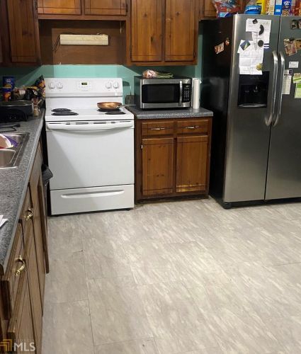 4198 Brown Bridge Rd, Dalton, GA 30721-5886