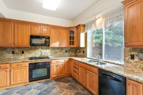 3708 Falkirk Ct, Folsom CA 95762-7847 exterior