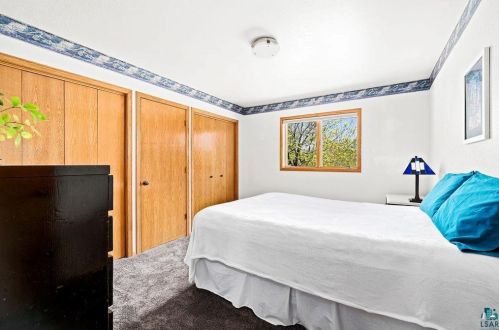 5413 Cloquet Rd, Duluth MN 55810-2149 exterior