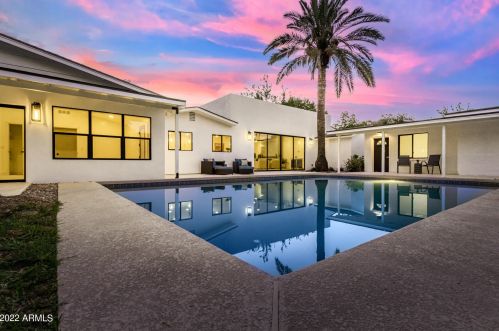 6321 15th St, Phoenix, AZ 85014-1436