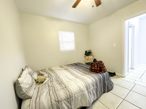 430 12 Ave, Boynton Beach FL 33435-6035 exterior