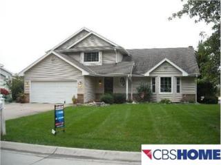 7801 Molokai Dr, Omaha, NE 68046-5636