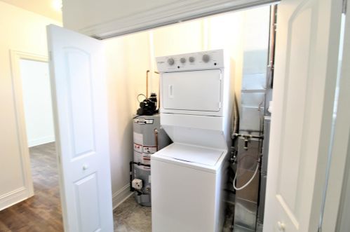 2234 California, Chicago IL 60645-3009 exterior