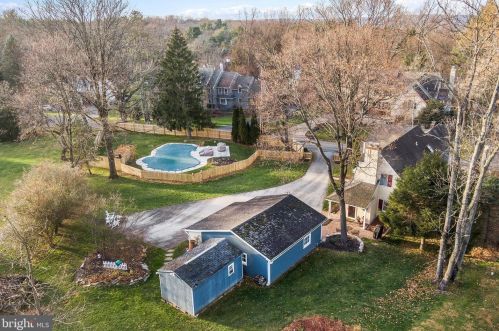 440 Berwyn Baptist Rd, Berwyn PA 19312-1447 exterior