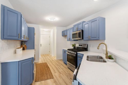 332 Densmore St, Meskegon MI  49442-1511 exterior