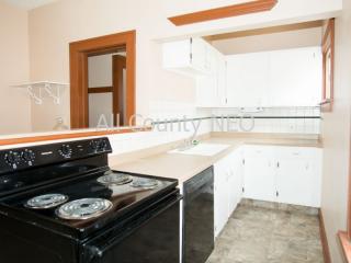 4400 143rd St, Cleveland OH  44128-2312 exterior