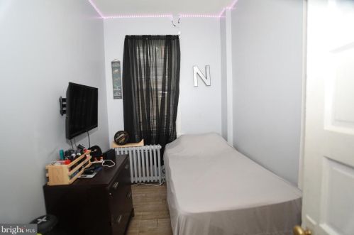 5526 Washington Ave, Camden NJ 08108-1534 exterior