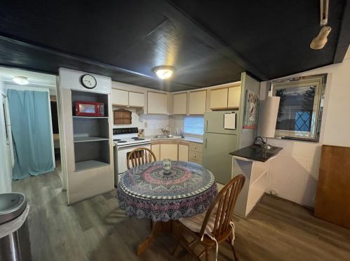 345 Weatherbee Rd, Fort Pierce, FL 34982-5262