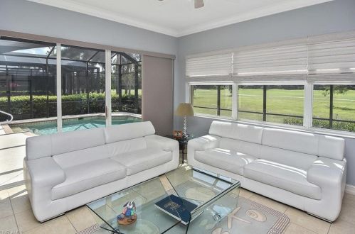 6044 Dogleg Dr, Naples FL 34113-1688 exterior