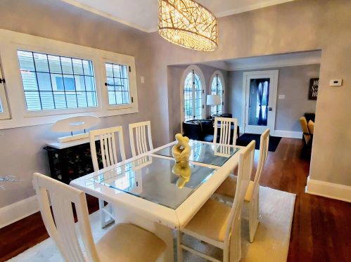 4028 16 St, Milwaukee WI 53209-6913 exterior