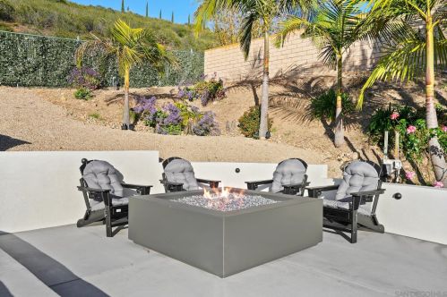 11243 Deprise Cv, San Diego CA 92131-4252 exterior