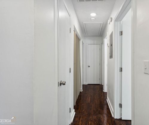 5442 Glen Haven Dr, Atlanta GA  30349-6481 exterior