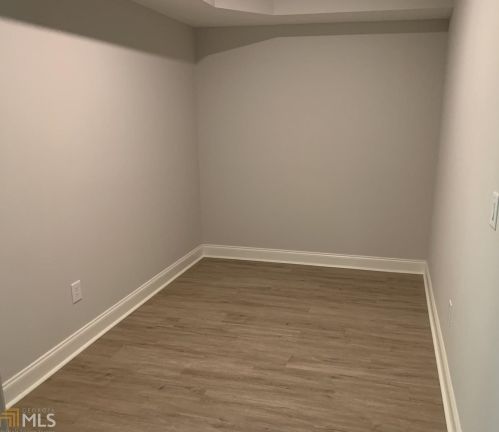 2565 Hawthorne Dr, Atlanta GA 30345-2039 exterior