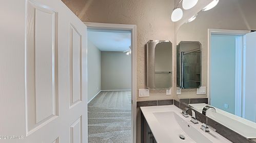 14419 8th St, Phoenix AZ 85022-3102 exterior