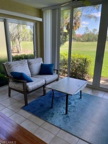 422 Country Hollow Ct, Naples, FL 34104-6014