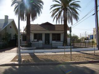 421 Park Ave, Tucson AZ  85719-6132 exterior