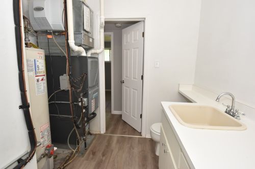 3512 Sunset Dr, Milwaukee WI  53220-1219 exterior