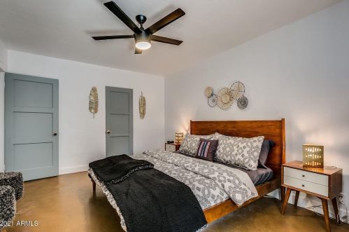 315 Edgemont Ave, Phoenix AZ 85035-1808 exterior