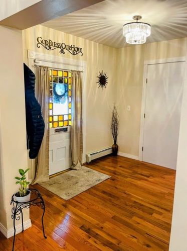 359 Carrington Ave, Woonsocket RI  02895-4622 exterior