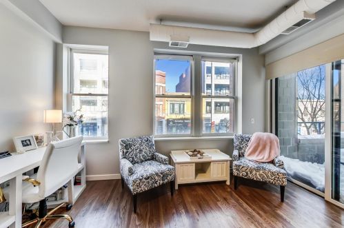 4110 Lincoln Ave, Chicago, IL 60618-3155