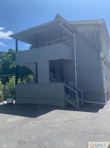 74 Howard St, Perth Amboy NJ  08861-1526 exterior