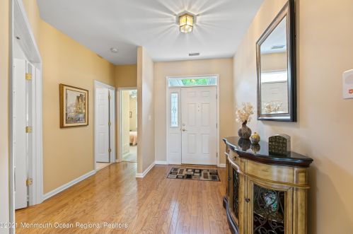 41 Carlisle Dr, Jackson Twp, NJ 08527-6304