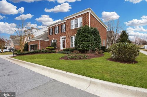 102 Long Trail Ter, Rockville, MD 20850-7760