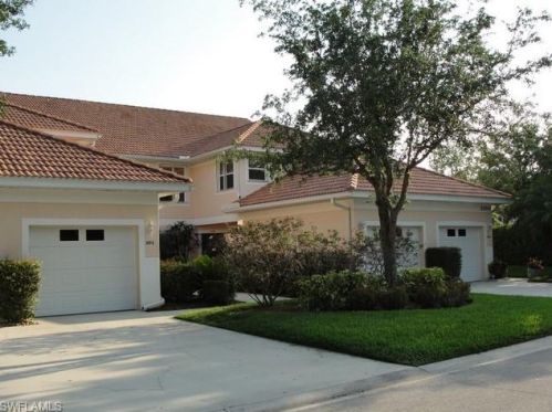5300 Andover Dr, Naples, FL 34110-2384