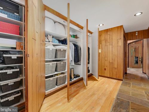 1716 Old Welsh Rd, Huntingdon Valley PA  19006-5838 exterior