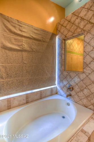 5125 Condor Dr, Tucson AZ 85742-9405 exterior