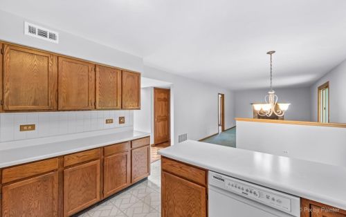 1788 Woodhaven Dr, Bull Valley IL 60014-1940 exterior