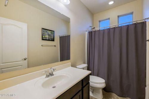 6917 19th Ln, Phoenix AZ  85041-6640 exterior