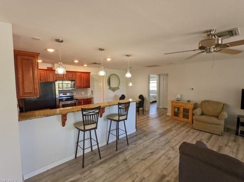 22 Constitution Dr, Naples FL 34112-7310 exterior