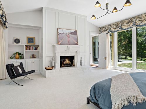 14 Overhills Dr, Saint Louis MO 63124-1532 exterior