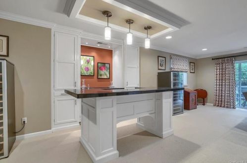 1 Putters Way, Middletown NY 10940-2677 exterior