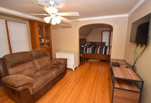 3308 46, Milwaukee WI 53219-4824 exterior