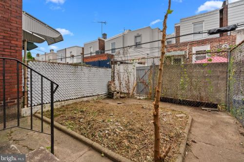 3042 Livingston St, Philadelphia PA 19134-5039 exterior