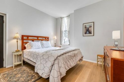 137 Grandview Ave, Pittsburgh PA 15211-1205 exterior