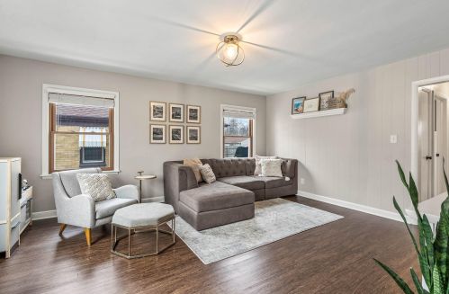 8624 Becher St, Milwaukee WI  53227-1726 exterior