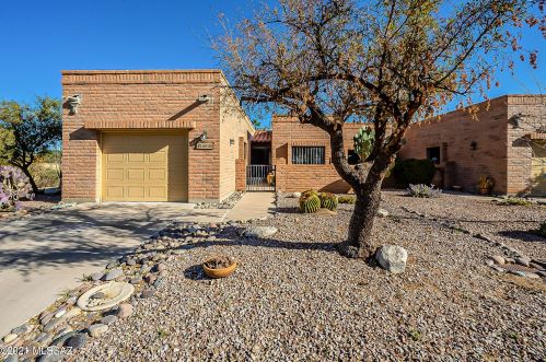 8639 Candlewood Loop, Tucson, AZ 85704-0929