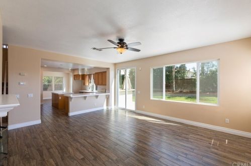 1580 Mendocino Way, Perris CA 92571-3751 exterior