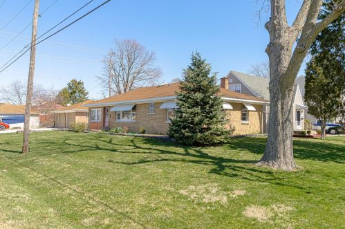 3760 115 Pl, Chicago IL 60655-6201 exterior