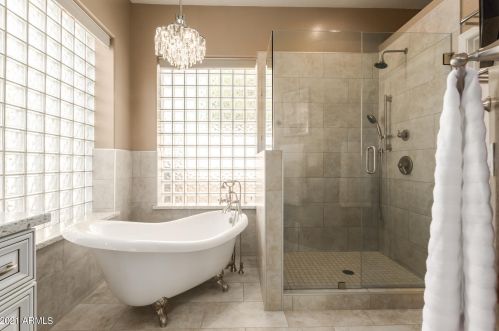 1872 Lantana Dr, Chandler AZ  85248-2170 exterior