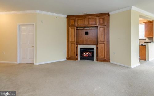 247 Masterson Ct, Trenton NJ  08618-1443 exterior